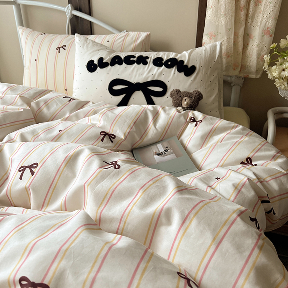 91家纺网 家纺一手货源 找家纺 桃子家居 2026新款A类全棉纯棉水洗棉蝴蝶结条纹小清新混搭毛巾绣枕套少女系四件套 水洗棉-粉柠奶黄条