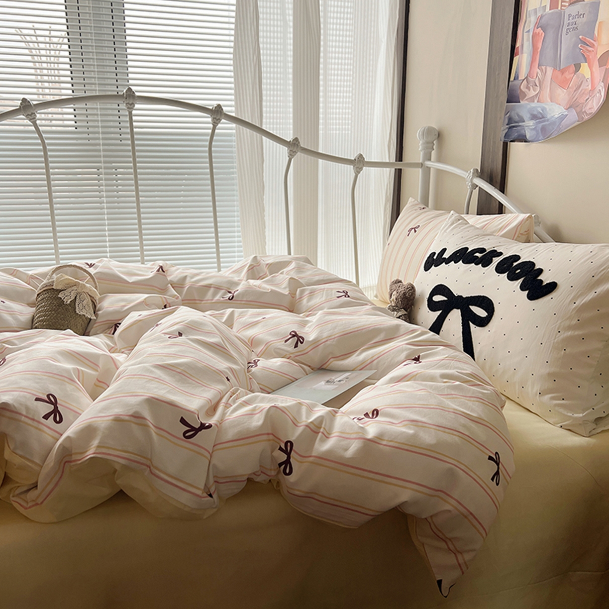 91家纺网 家纺一手货源 找家纺 桃子家居 2026新款A类全棉纯棉水洗棉蝴蝶结条纹小清新混搭毛巾绣枕套少女系四件套 水洗棉-粉柠奶黄条