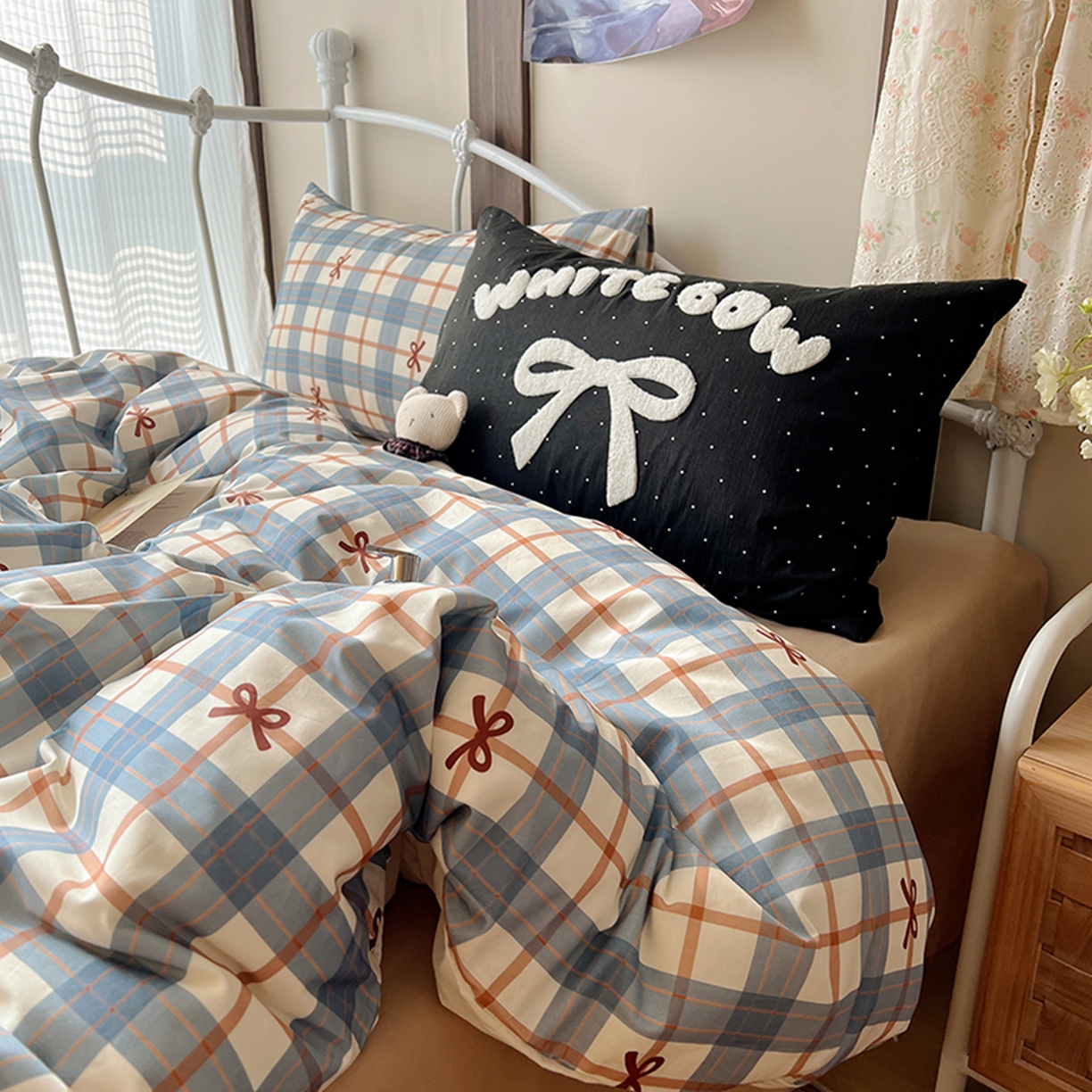 91家纺网 家纺一手货源 找家纺 桃子家居 2026新款A类全棉纯棉水洗棉蝴蝶结条纹小清新混搭毛巾绣枕套少女系四件套 水洗棉-海盐蝴蝶结蓝