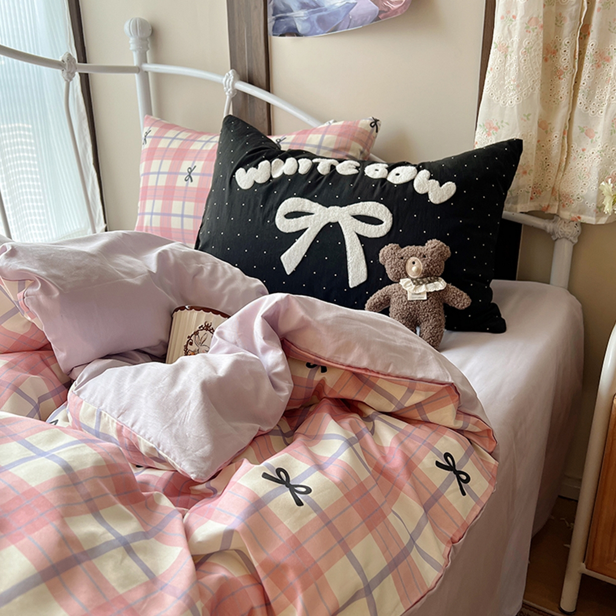 91家纺网 家纺一手货源 找家纺 桃子家居 2026新款A类全棉纯棉水洗棉蝴蝶结条纹小清新混搭毛巾绣枕套少女系四件套 水洗棉-软糖蝴蝶结粉