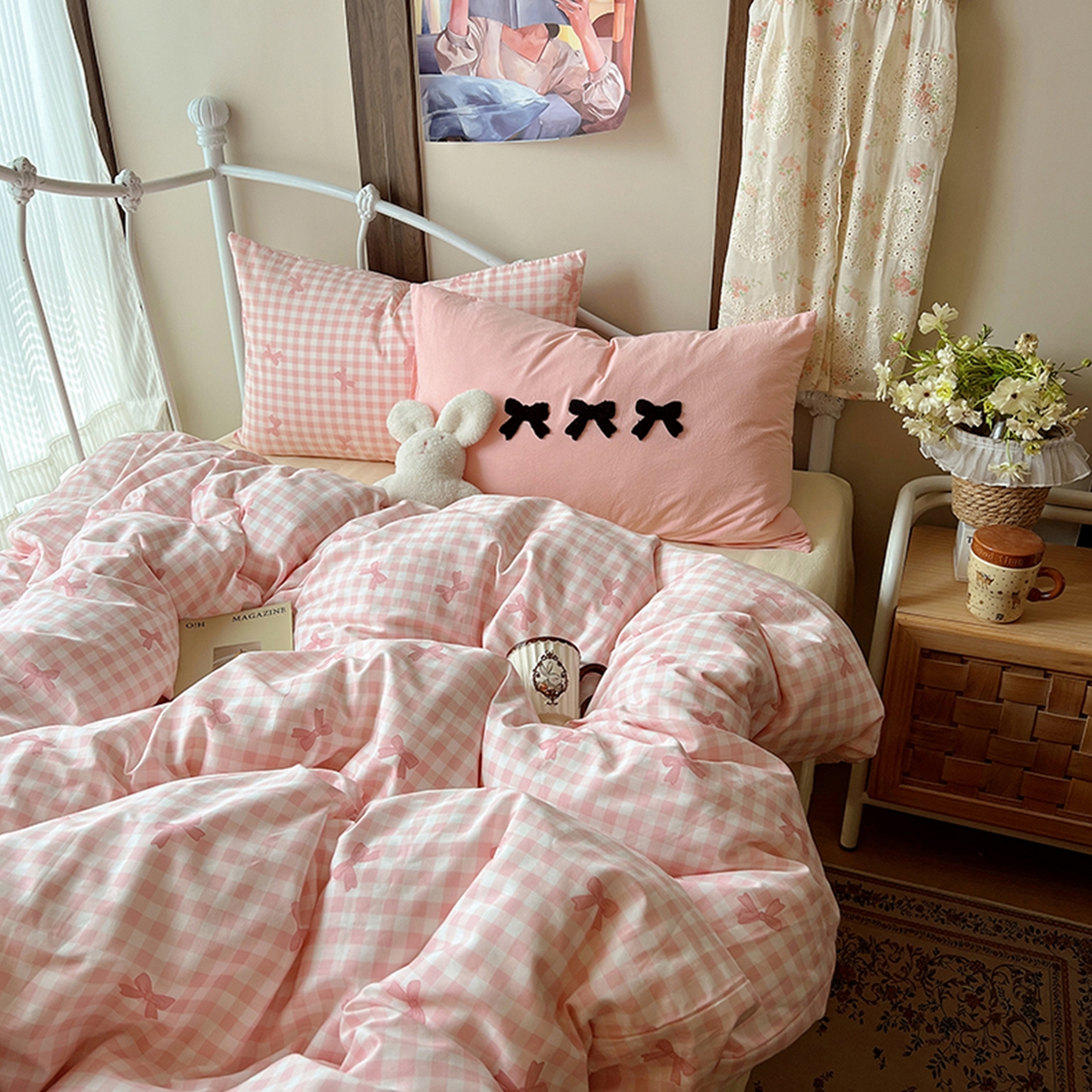 91家纺网 家纺一手货源 找家纺 桃子家居 2026新款A类全棉纯棉水洗棉蝴蝶结条纹小清新混搭毛巾绣枕套少女系四件套 水洗棉-蝴蝶结粉粉