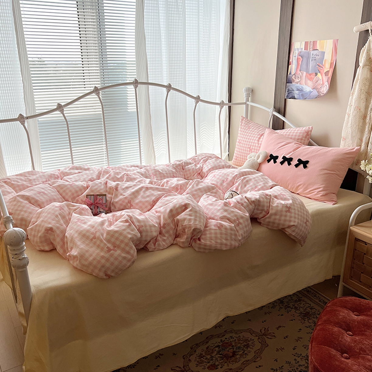 91家纺网 家纺一手货源 找家纺 桃子家居 2026新款A类全棉纯棉水洗棉蝴蝶结条纹小清新混搭毛巾绣枕套少女系四件套 水洗棉-蝴蝶结粉粉