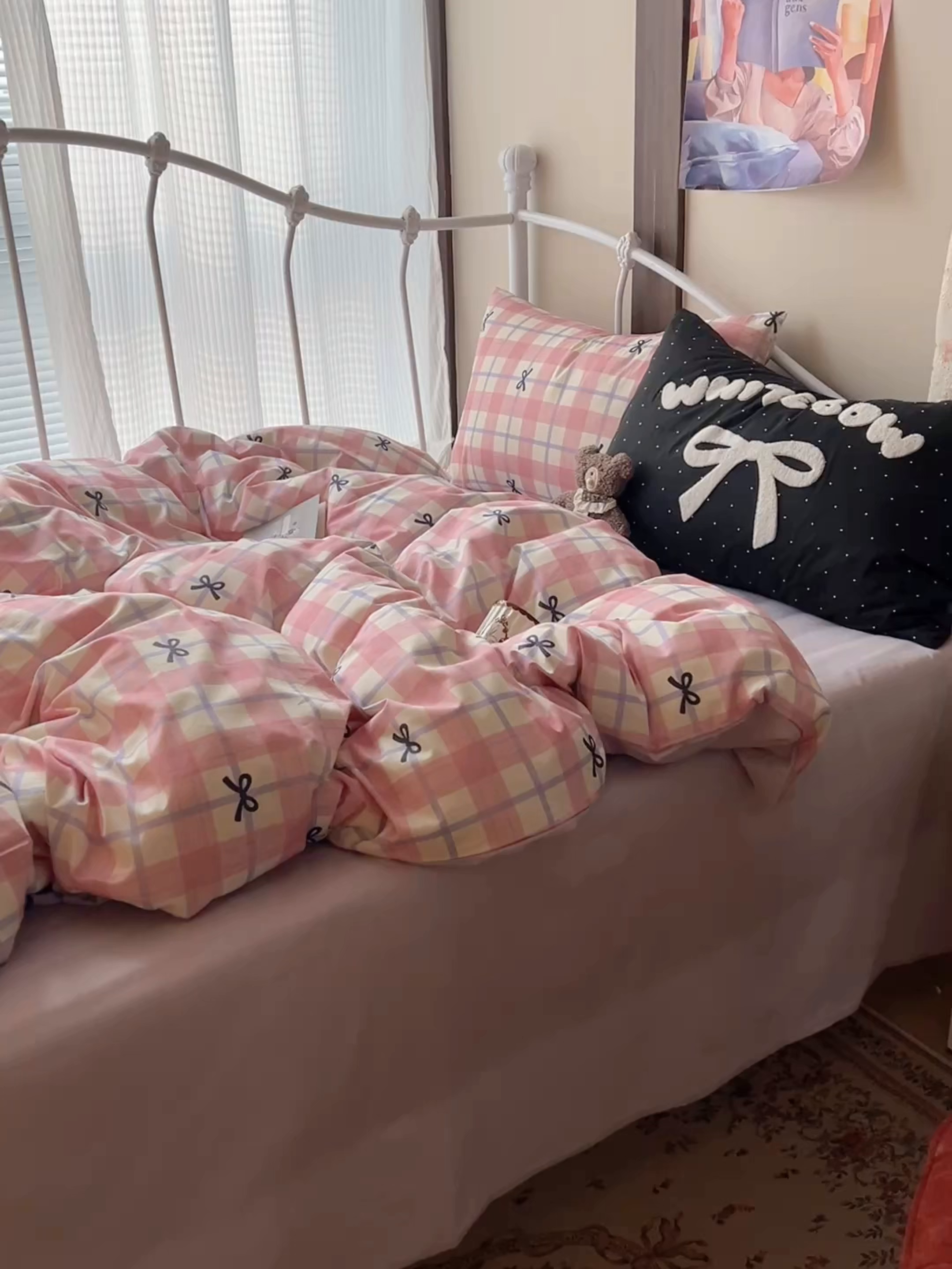 91家纺网 家纺一手货源 找家纺 桃子家居 2026新款A类全棉纯棉水洗棉蝴蝶结条纹小清新混搭毛巾绣枕套少女系四件套 水洗棉-软糖蝴蝶结粉