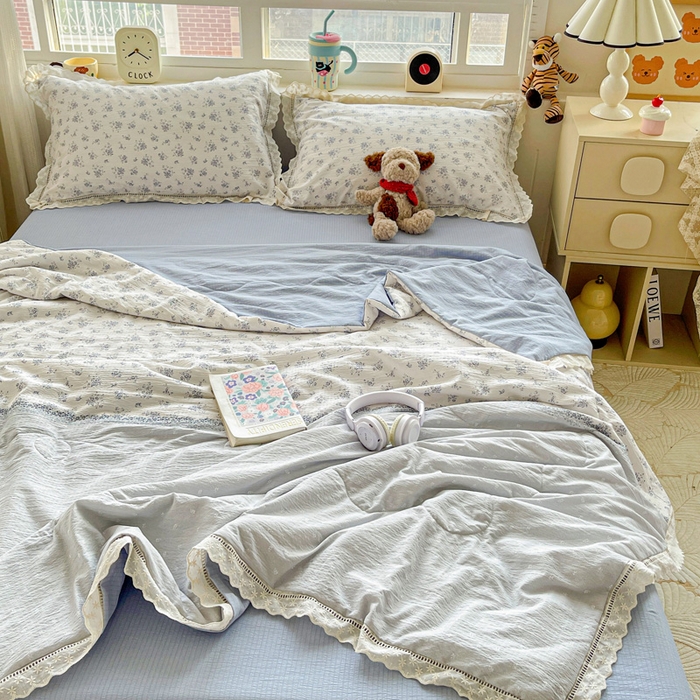 91家纺网 家纺一手货源 找家纺 梦纤绒 2026新款云感皱皱纱花边款夏被夏凉被空调被四件套 兰黛