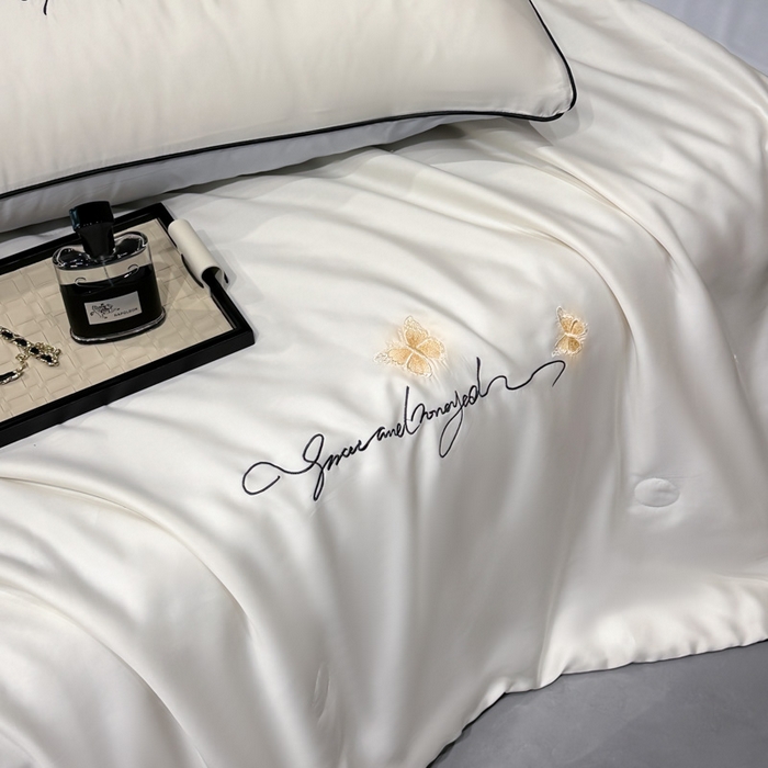 91家纺网 家纺一手货源 找家纺 红嘴企鹅 2026新款浪漫蝴蝶冰丝夏被夏凉被空调被 浪漫-奶白+蓝色