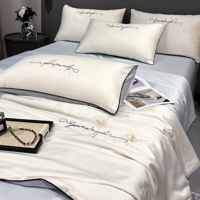 91家纺网 家纺一手货源 找家纺 红嘴企鹅 2026新款浪漫蝴蝶冰丝夏被夏凉被空调被 浪漫-奶白+蓝色