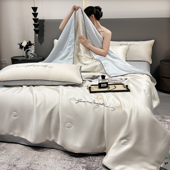 91家纺网 家纺一手货源 找家纺 红嘴企鹅 2026新款浪漫蝴蝶冰丝夏被夏凉被空调被 浪漫-奶白+蓝色