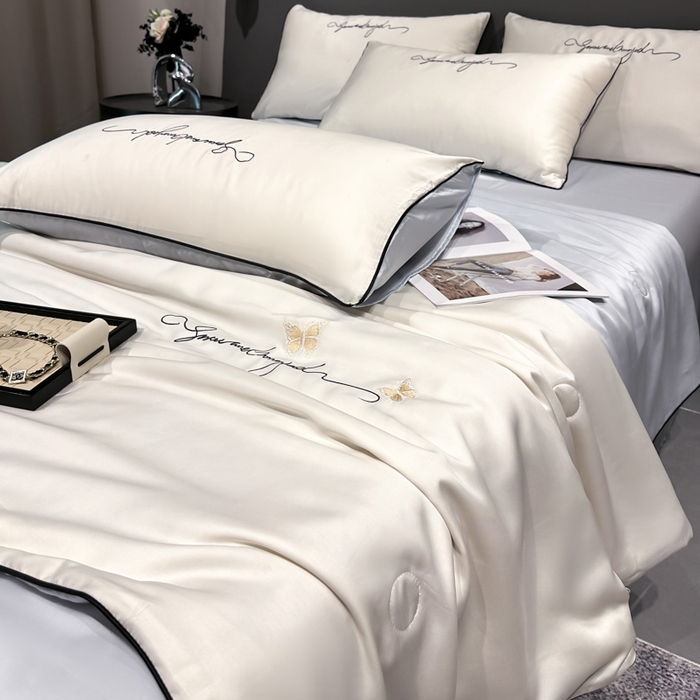 91家纺网 家纺一手货源 找家纺 红嘴企鹅 2026新款浪漫蝴蝶冰丝夏被夏凉被空调被 浪漫-奶白+蓝色