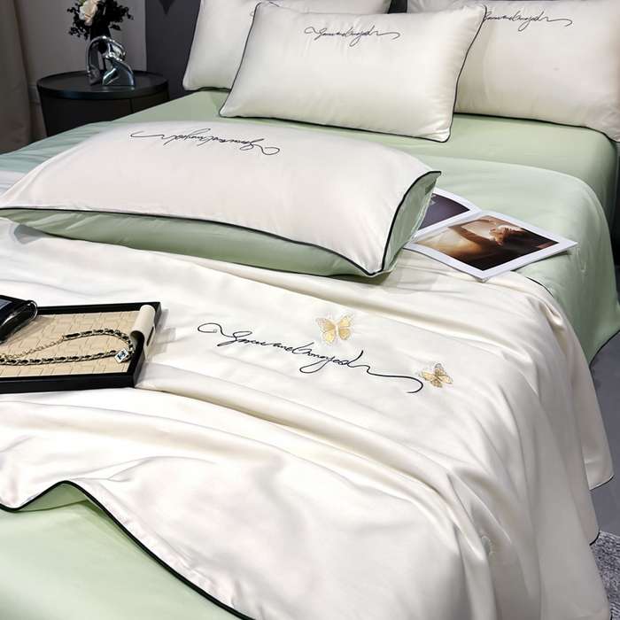 91家纺网 家纺一手货源 找家纺 红嘴企鹅 2026新款浪漫蝴蝶冰丝夏被夏凉被空调被 浪漫-奶白+清香绿