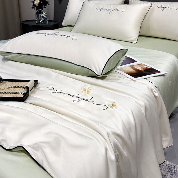 91家纺网 家纺一手货源 找家纺 红嘴企鹅 2026新款浪漫蝴蝶冰丝夏被夏凉被空调被 浪漫-奶白+清香绿