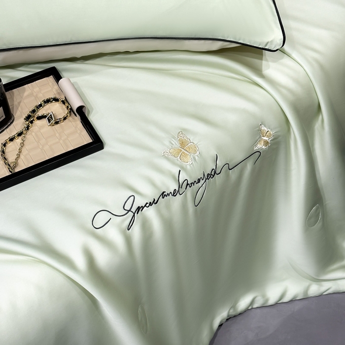 91家纺网 家纺一手货源 找家纺 红嘴企鹅 2026新款浪漫蝴蝶冰丝夏被夏凉被空调被 浪漫-清香绿+奶白