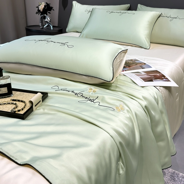 91家纺网 家纺一手货源 找家纺 红嘴企鹅 2026新款浪漫蝴蝶冰丝夏被夏凉被空调被 浪漫-清香绿+奶白