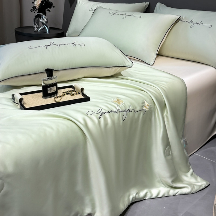 91家纺网 家纺一手货源 找家纺 红嘴企鹅 2026新款浪漫蝴蝶冰丝夏被夏凉被空调被 浪漫-清香绿+奶白