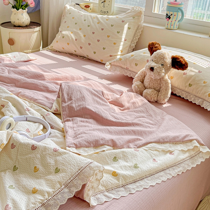 91家纺网 家纺一手货源 找家纺 梦纤绒 2026新款云感皱皱纱花边款夏被夏凉被空调被四件套 心动