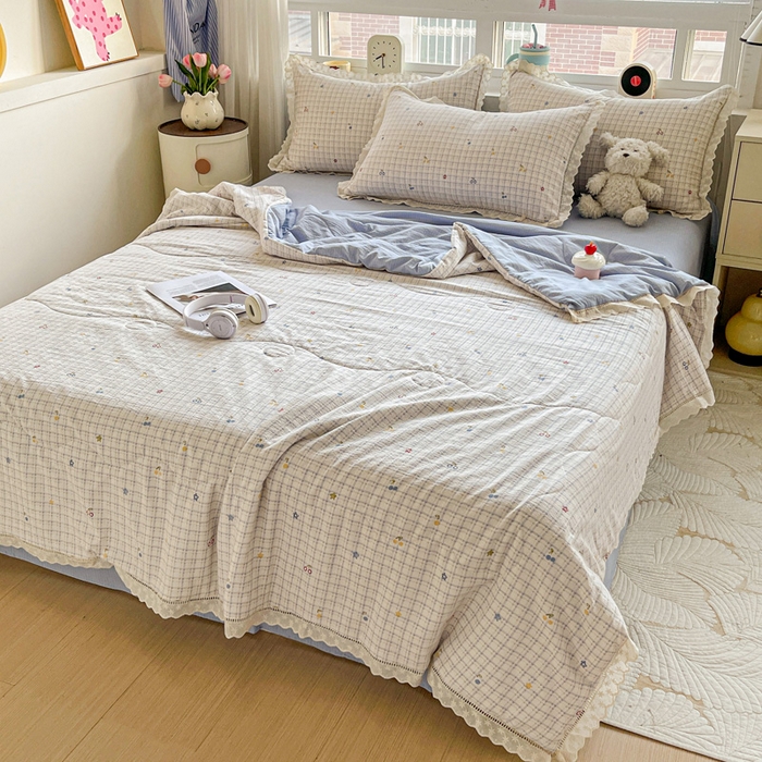 91家纺网 家纺一手货源 找家纺 梦纤绒 2026新款云感皱皱纱花边款夏被夏凉被空调被四件套 遇见