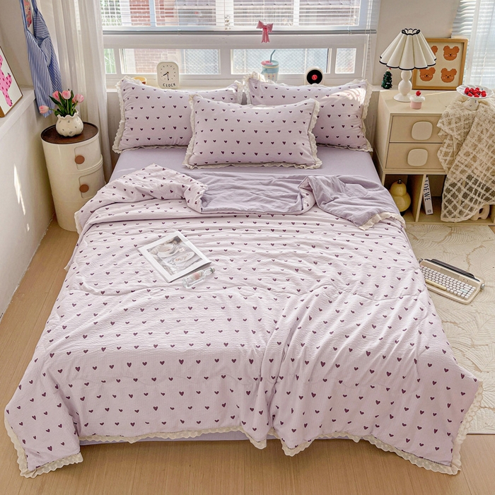 91家纺网 家纺一手货源 找家纺 梦纤绒 2026新款云感皱皱纱花边款夏被夏凉被空调被四件套 紫爱心