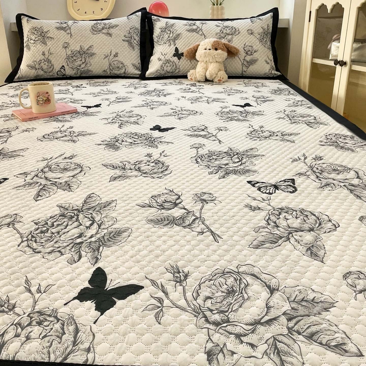 91家纺网 家纺一手货源 找家纺 大元 2026春夏新款赫本风冰豆豆凉席席子 盛世蔷薇