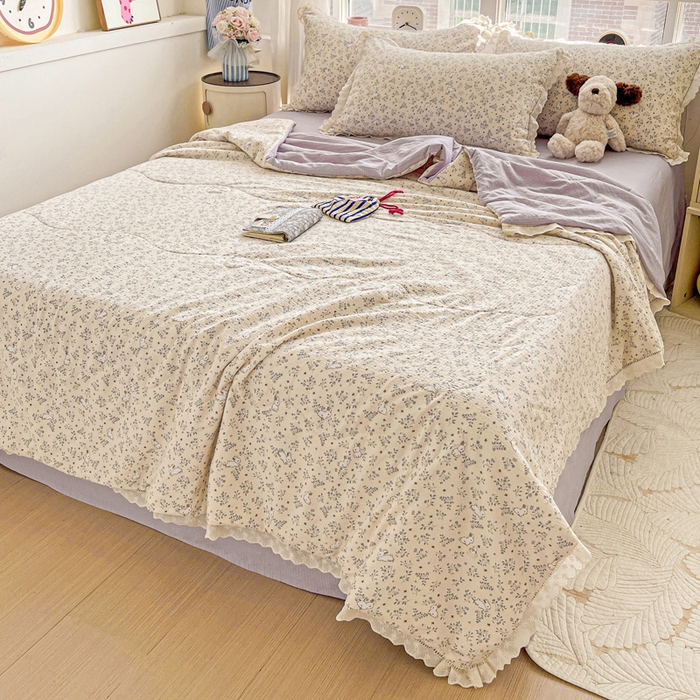 91家纺网 家纺一手货源 找家纺 梦纤绒 2026新款云感皱皱纱花边款夏被夏凉被空调被四件套 花园兔