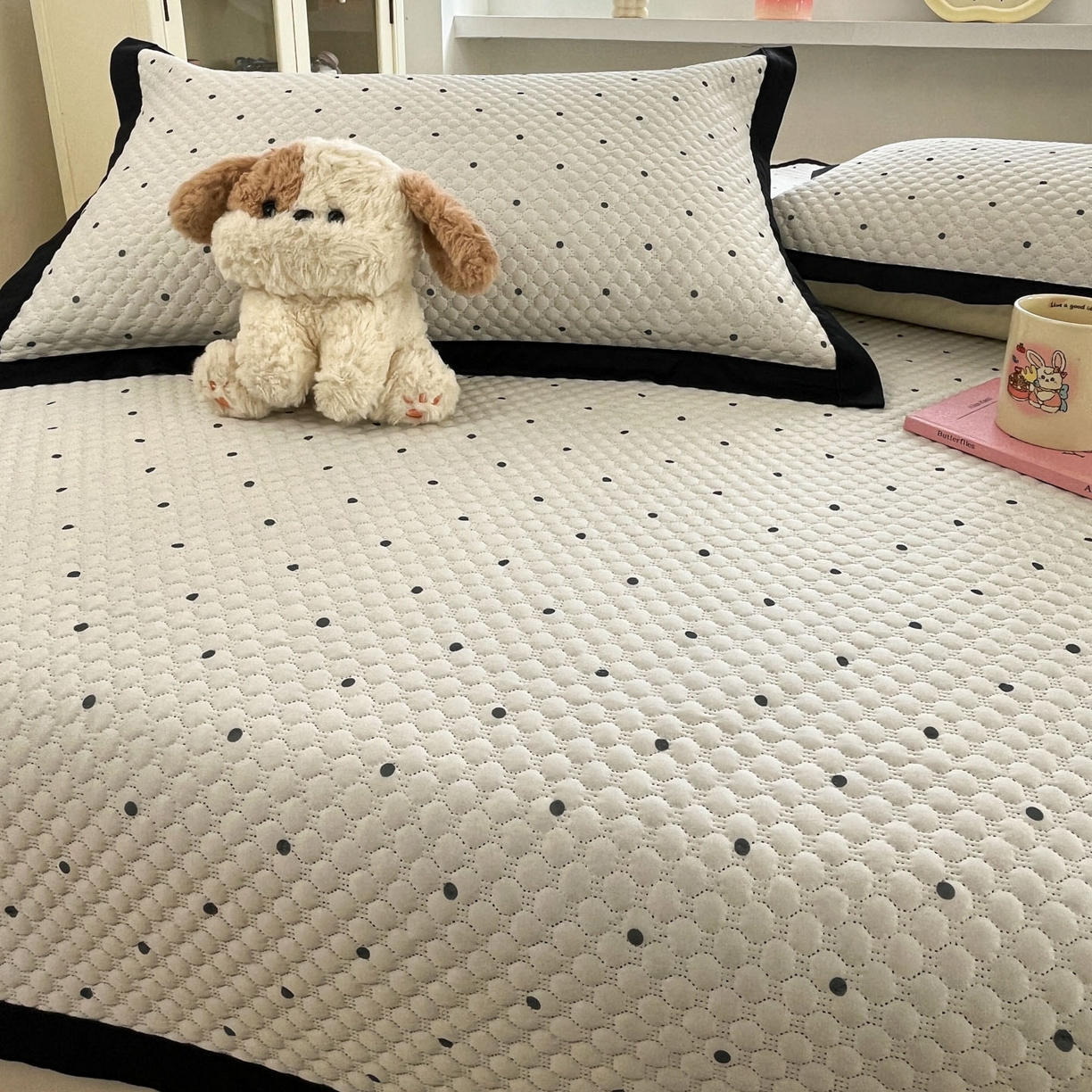 91家纺网 家纺一手货源 找家纺 大元 2026春夏新款赫本风冰豆豆凉席席子 星光点点