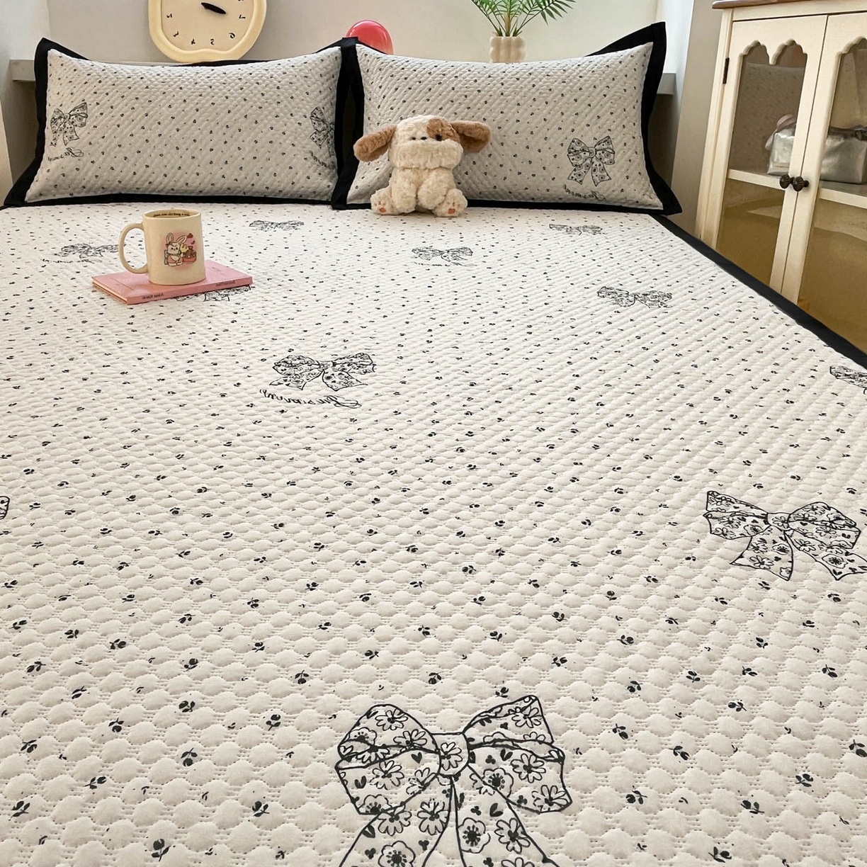 91家纺网 家纺一手货源 找家纺 大元 2026春夏新款赫本风冰豆豆凉席席子 叶语春禾