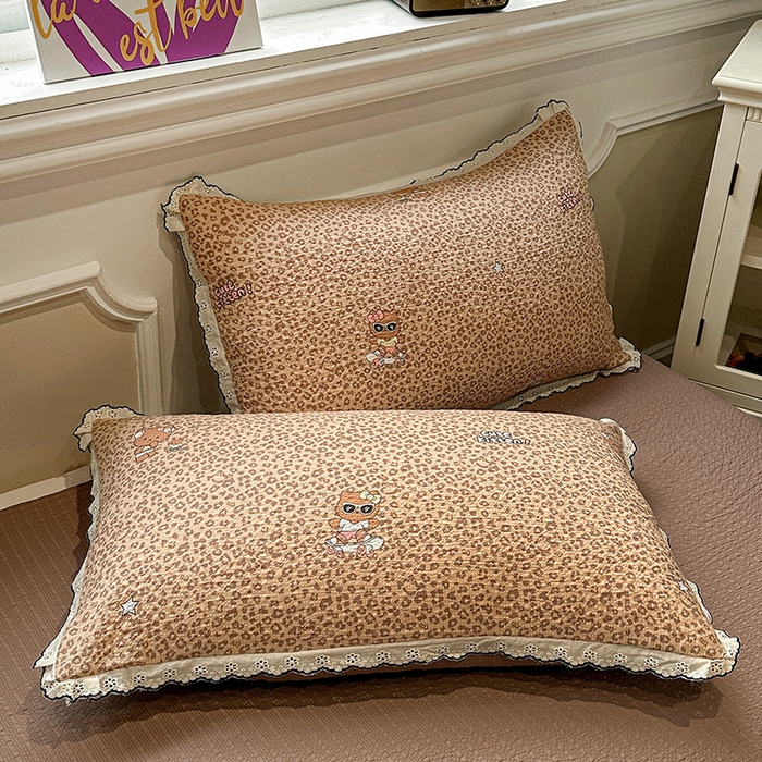 91家纺网 家纺一手货源 找家纺 一比一家纺 2026新款法式花边泡芙纱四件套 豹纹小猫