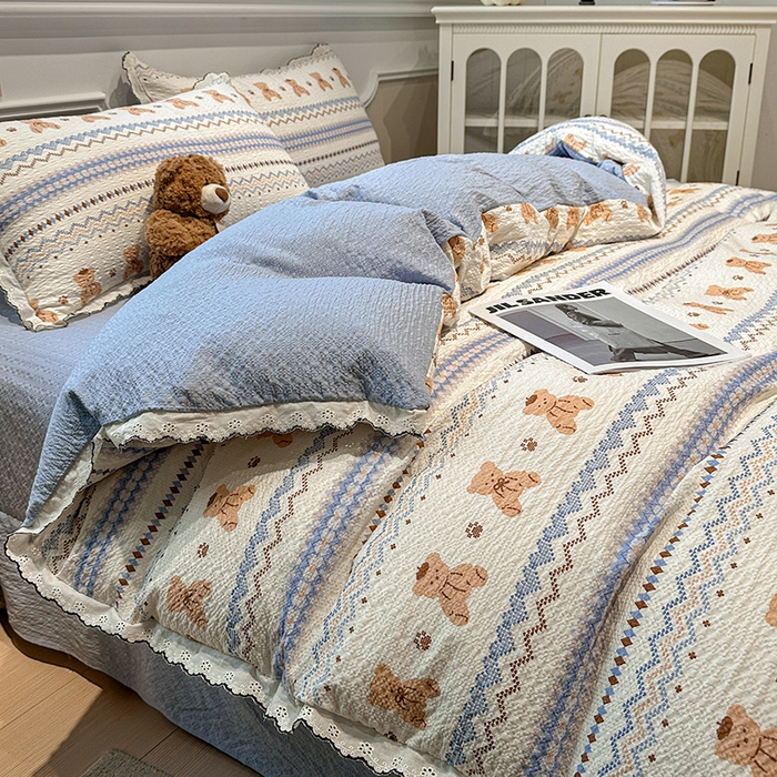 91家纺网 家纺一手货源 找家纺 一比一家纺 2026新款法式花边泡芙纱四件套 笨笨熊