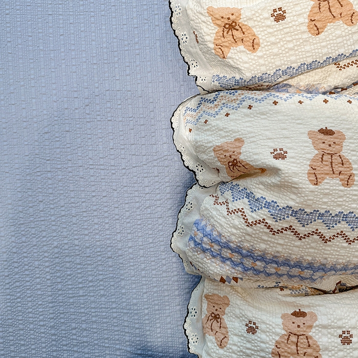 91家纺网 家纺一手货源 找家纺 一比一家纺 2026新款法式花边泡芙纱四件套 笨笨熊