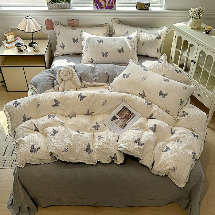 91家纺网 家纺一手货源 找家纺 一比一家纺 2026新款法式花边泡芙纱四件套 墨蝶