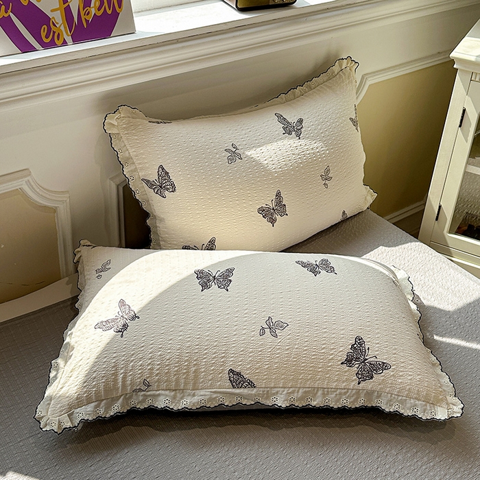 91家纺网 家纺一手货源 找家纺 一比一家纺 2026新款法式花边泡芙纱四件套 墨蝶