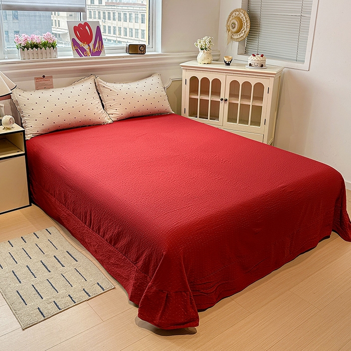 91家纺网 家纺一手货源 找家纺 一比一家纺 2026新款法式花边泡芙纱四件套 慕斯红