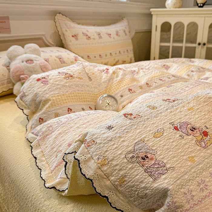 91家纺网 家纺一手货源 找家纺 一比一家纺 2026新款法式花边泡芙纱四件套 甜梦星人