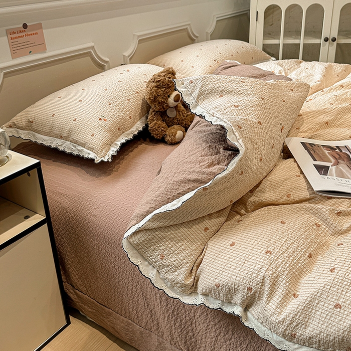 91家纺网 家纺一手货源 找家纺 一比一家纺 2026新款法式花边泡芙纱四件套 甜心咖