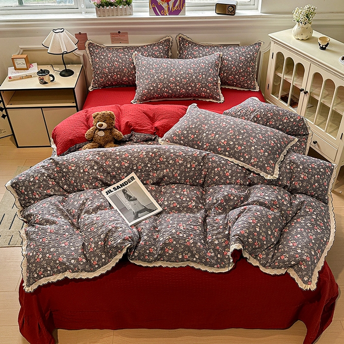 91家纺网 家纺一手货源 找家纺 一比一家纺 2026新款法式花边泡芙纱四件套 胭脂花