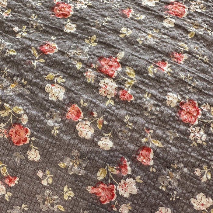 91家纺网 家纺一手货源 找家纺 一比一家纺 2026新款法式花边泡芙纱四件套 胭脂花