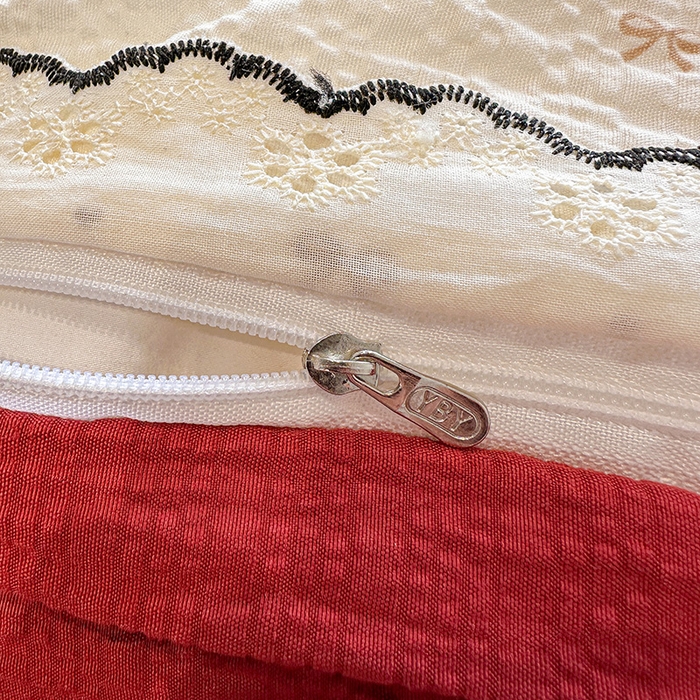 91家纺网 家纺一手货源 找家纺 一比一家纺 2026新款法式花边泡芙纱四件套 摇摇木马