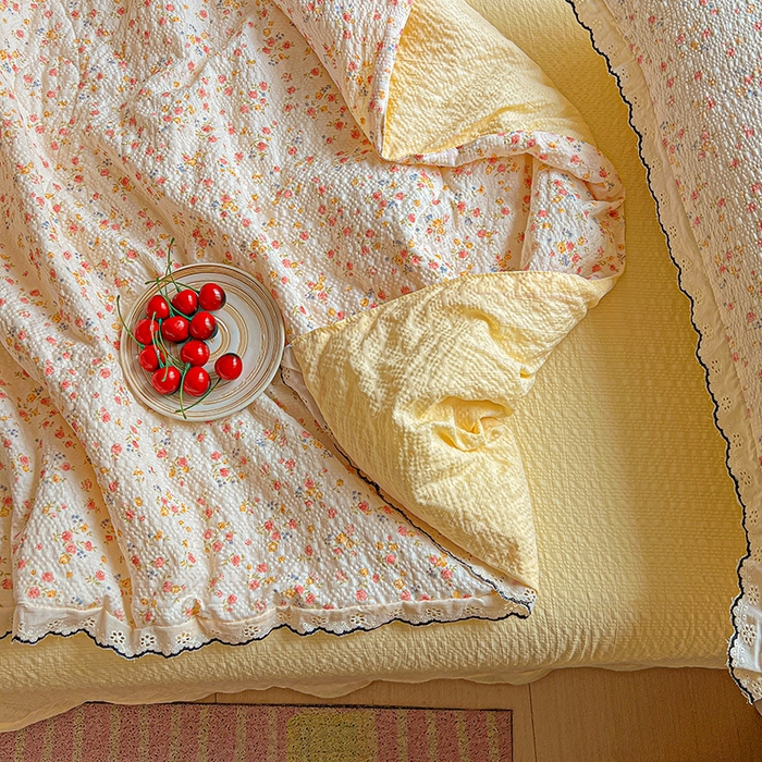 91家纺网 家纺一手货源 找家纺 （总）一比一家纺 2026新款法式花边泡芙纱夏被四件套