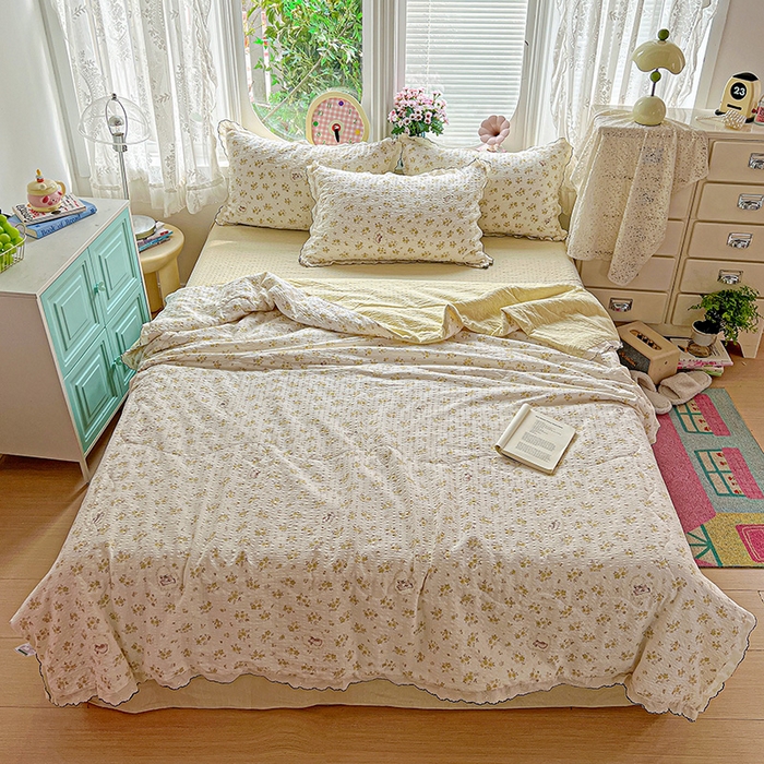 91家纺网 家纺一手货源 找家纺 一比一家纺 2026新款法式花边泡芙纱夏被四件套 春日小兔