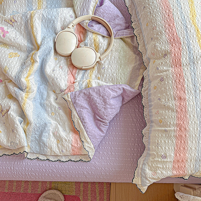 91家纺网 家纺一手货源 找家纺 一比一家纺 2026新款法式花边泡芙纱夏被四件套 蝴蝶谷