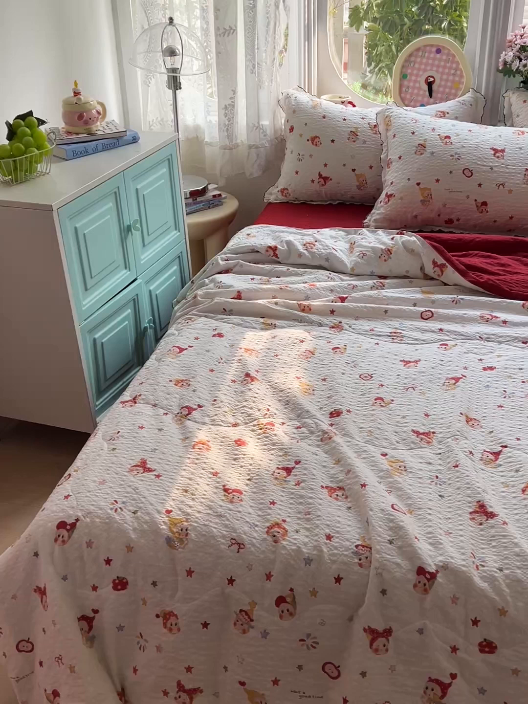 91家纺网 家纺一手货源 找家纺 一比一家纺 2026新款法式花边泡芙纱夏被四件套 梦宝贝 - 红