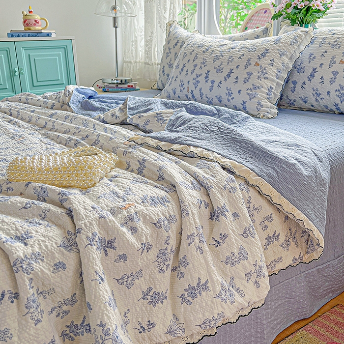 91家纺网 家纺一手货源 找家纺 一比一家纺 2026新款法式花边泡芙纱夏被四件套 青禾