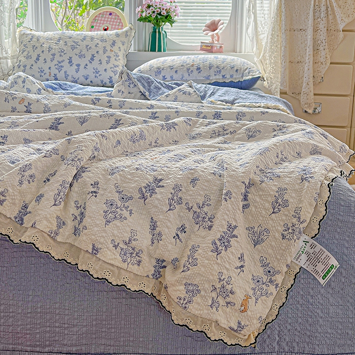 91家纺网 家纺一手货源 找家纺 一比一家纺 2026新款法式花边泡芙纱夏被四件套 青禾