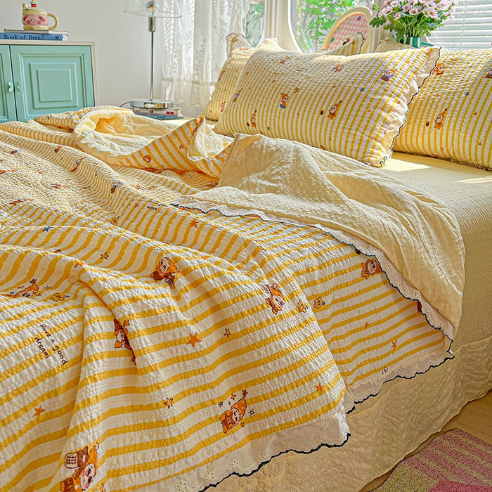 91家纺网 家纺一手货源 找家纺 一比一家纺 2026新款法式花边泡芙纱夏被四件套 晚安星人