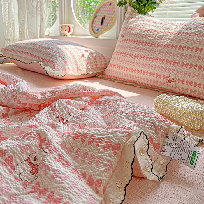 91家纺网 家纺一手货源 找家纺 一比一家纺 2026新款法式花边泡芙纱夏被四件套 幸运汪