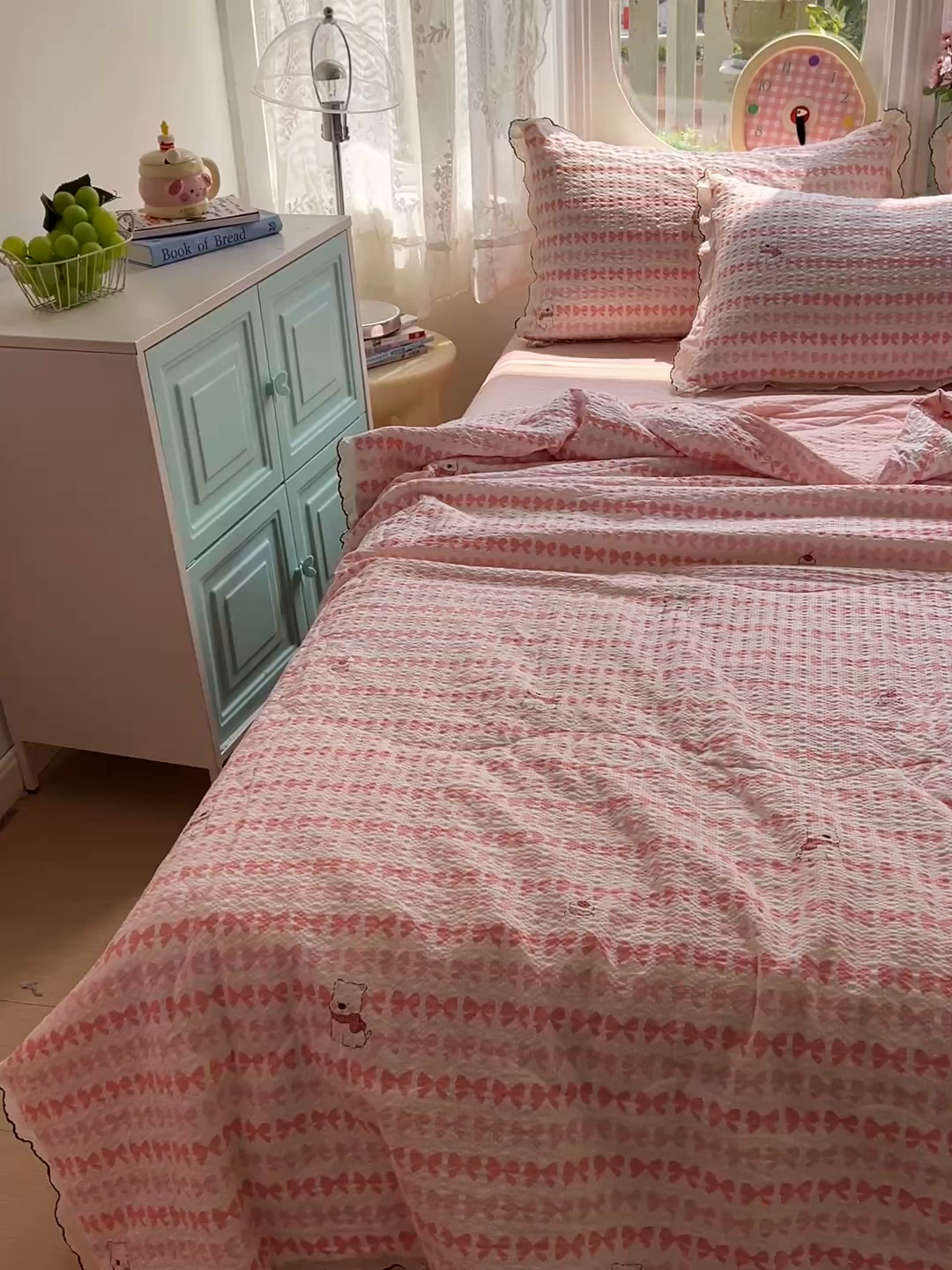 91家纺网 家纺一手货源 找家纺 一比一家纺 2026新款法式花边泡芙纱夏被四件套 幸运汪