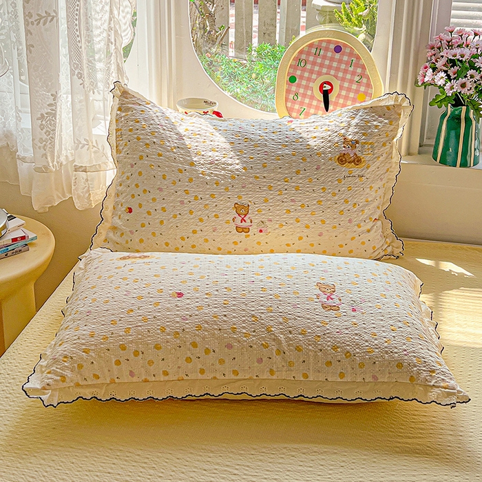 91家纺网 家纺一手货源 找家纺 一比一家纺 2026新款法式花边泡芙纱夏被四件套 熊贝贝