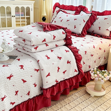 91家纺网 家纺一手货源 找家纺 （总）妮恒美 2026新款法式床盖款泡芙纱夏被四件套