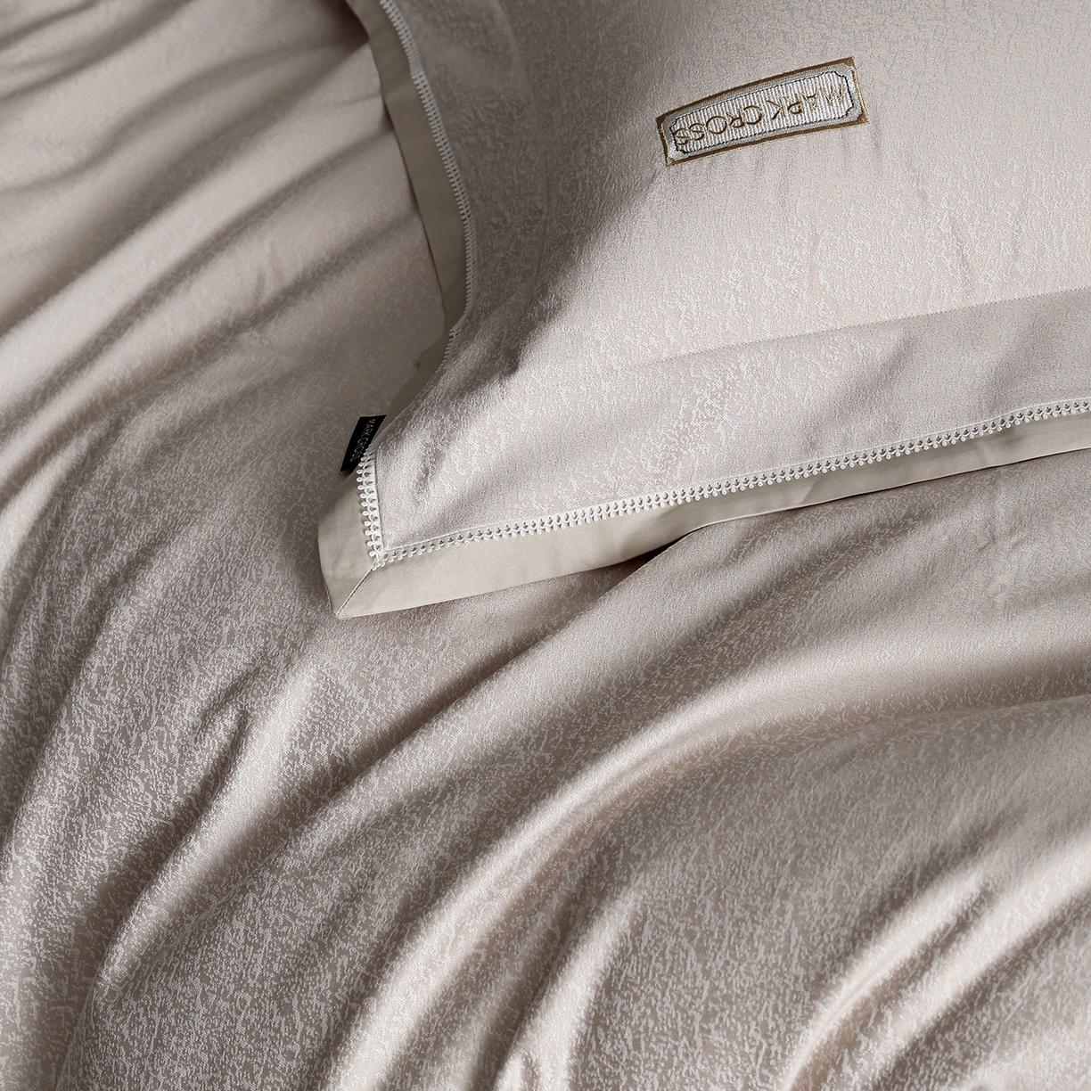 91家纺网 家纺一手货源 找家纺 （总）佳汐蓝家纺 2026新款亲肤锦丝棉四件套