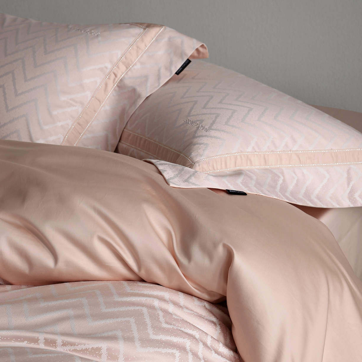 91家纺网 家纺一手货源 找家纺 佳汐蓝家纺 2026新款亲肤锦丝棉四件套 未来派对