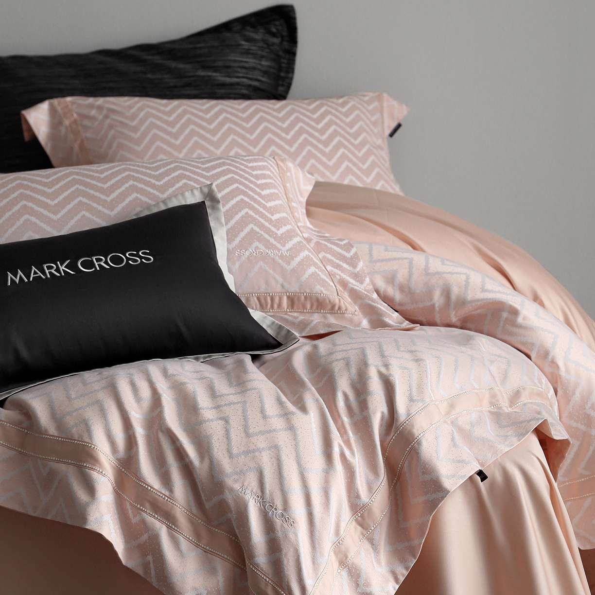 91家纺网 家纺一手货源 找家纺 佳汐蓝家纺 2026新款亲肤锦丝棉四件套 未来派对