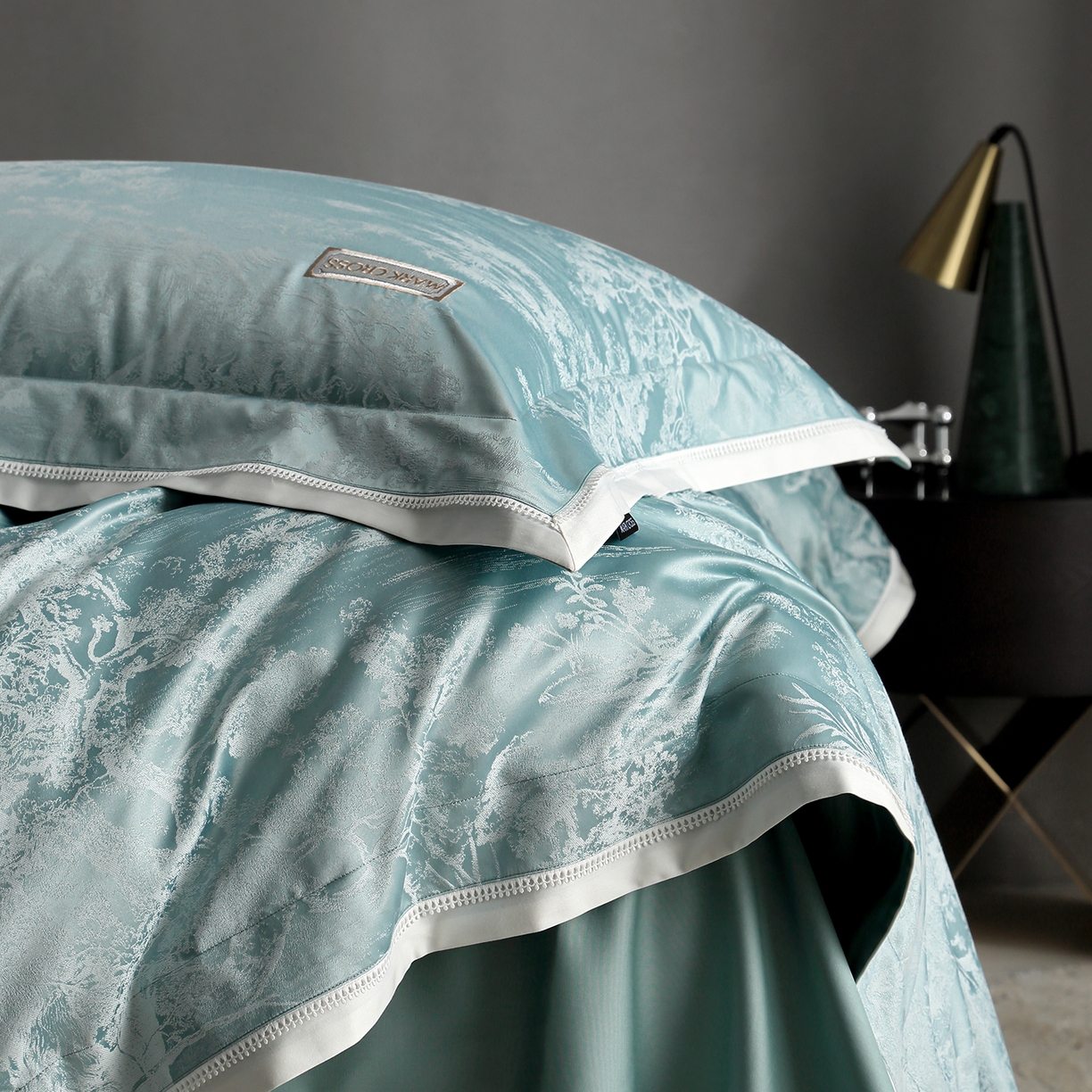 91家纺网 家纺一手货源 找家纺 佳汐蓝家纺 2026新款亲肤锦丝棉四件套 森野栖眠